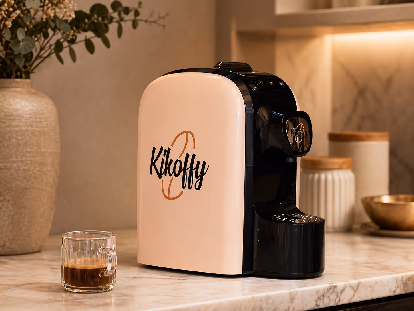 Macchina KIKOFFY in un ambiente domestico